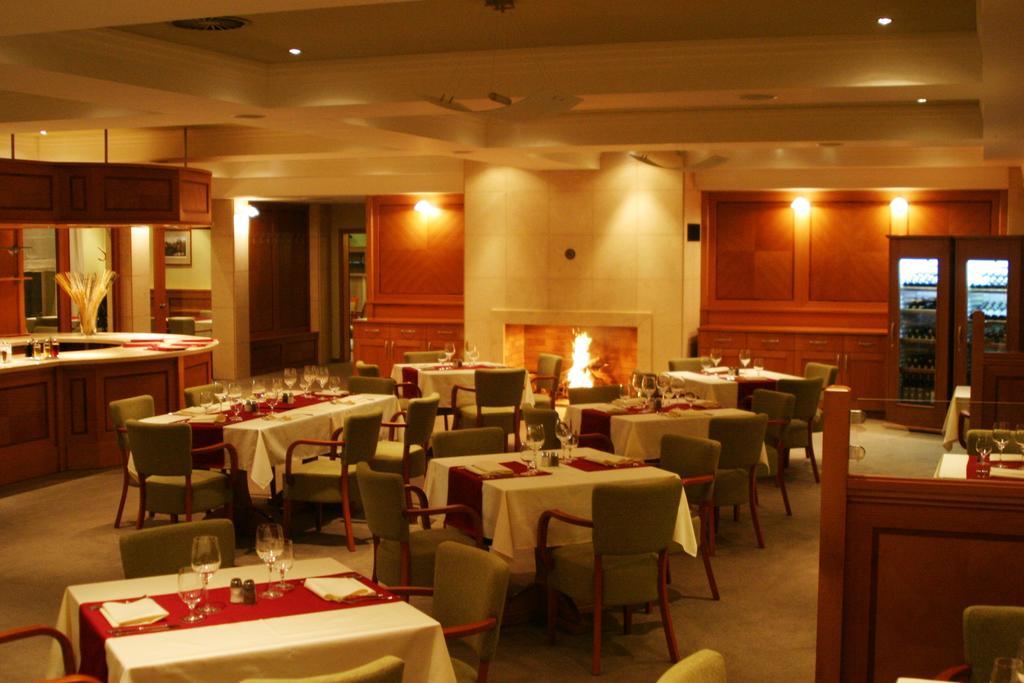 Dolce Villa Prague Ngoại thất bức ảnh