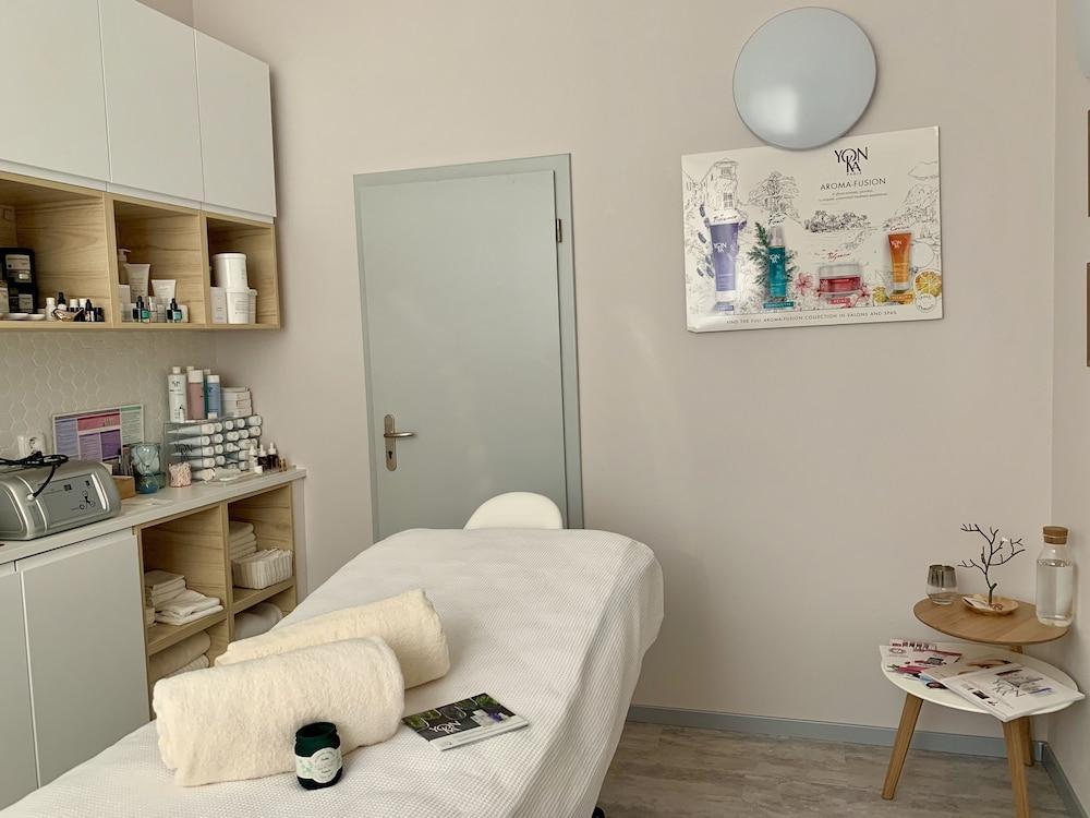 Dolce Villa Prague Ngoại thất bức ảnh